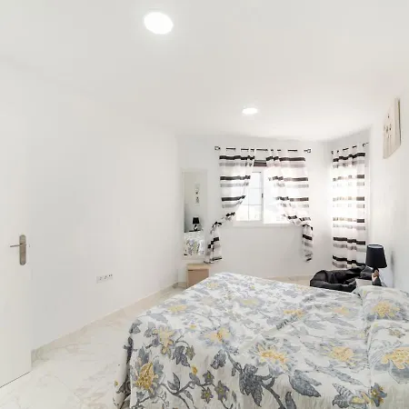 Apartament Charming In Near Centre